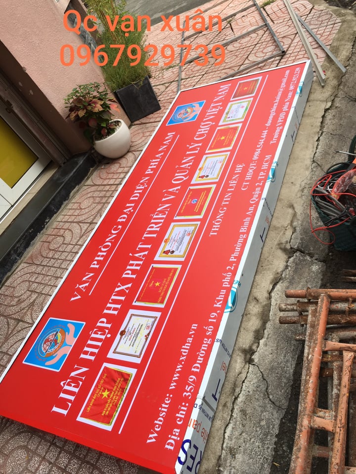LÀM BẢNG HIỆU BẠT 