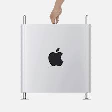 MacBook Pro 16 inch ra mắt
